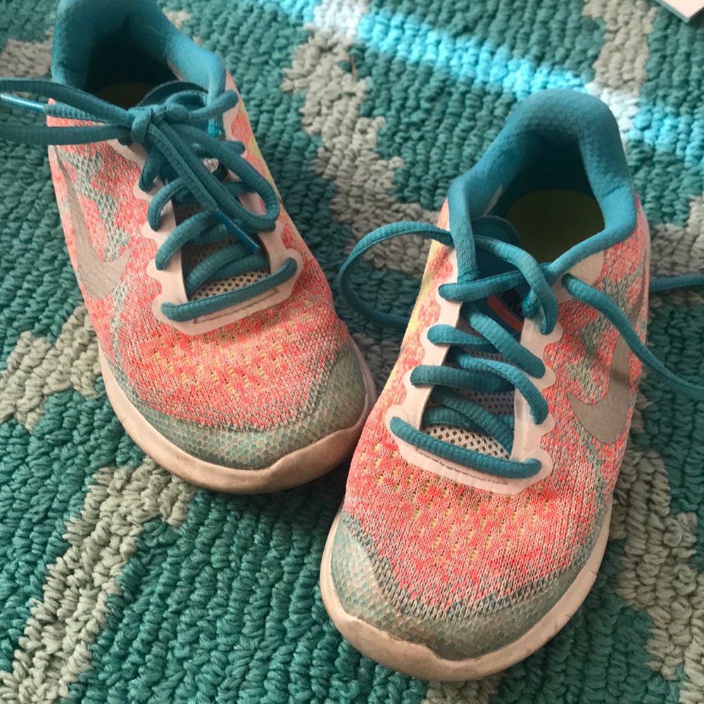 Nike shoes